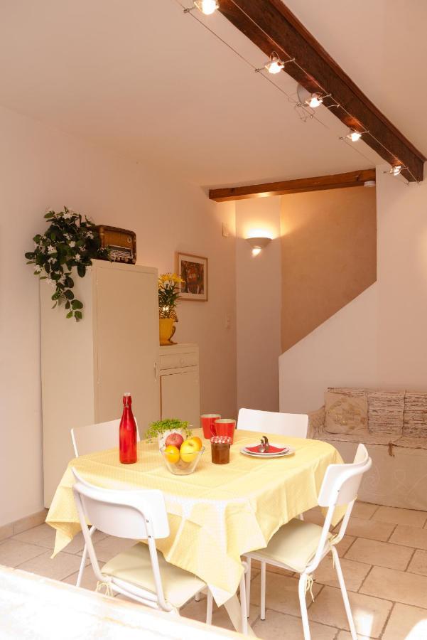 La Maison D'Eloise Arles Ngoại thất bức ảnh
